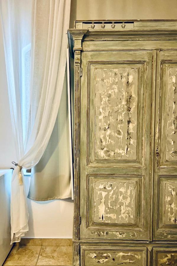 Pallada Boutique